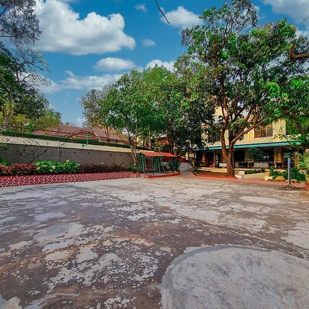 Zaras Resort Khandala Lonavala Exterior photo