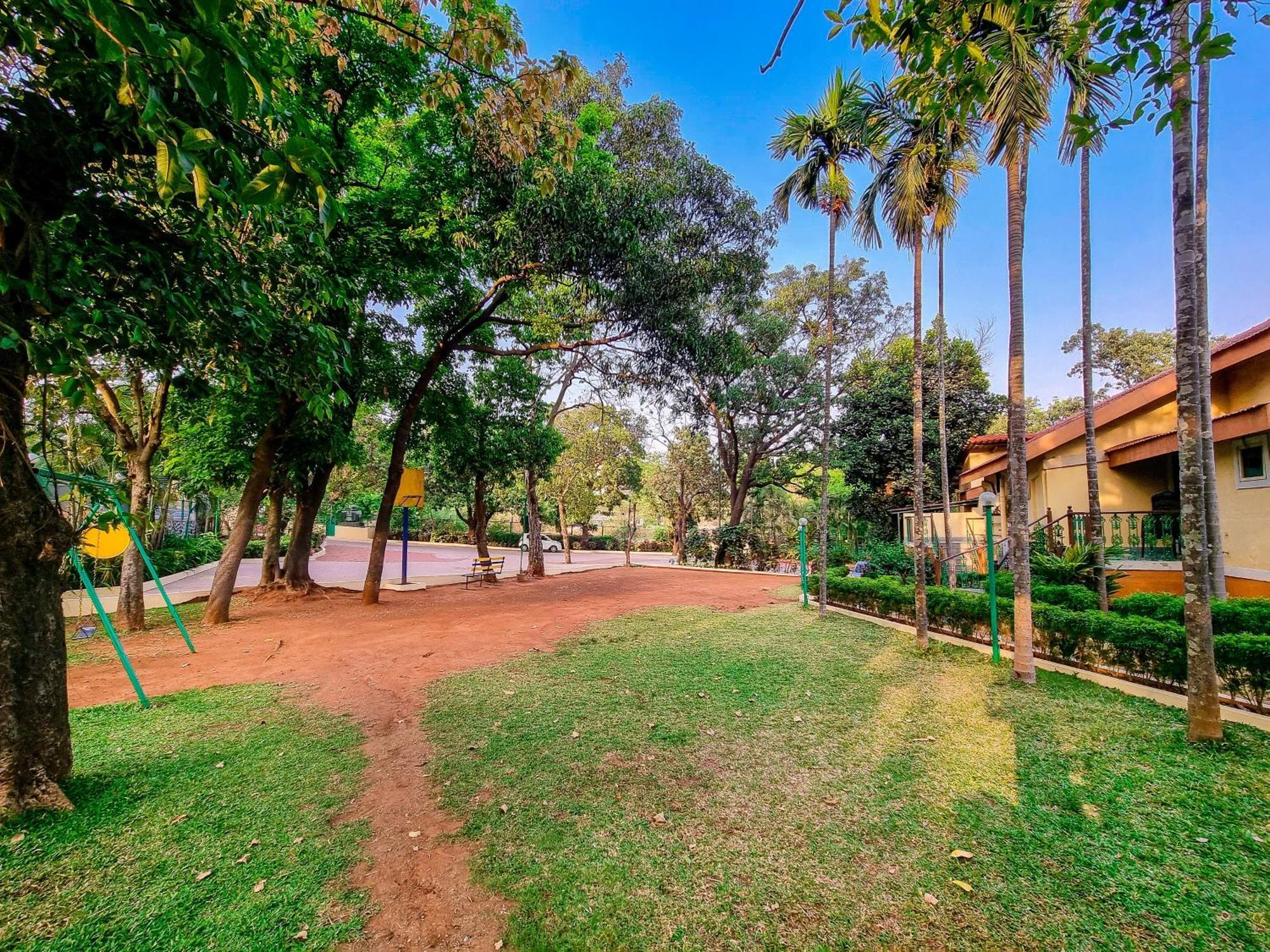 Zaras Resort Khandala Lonavala Exterior photo